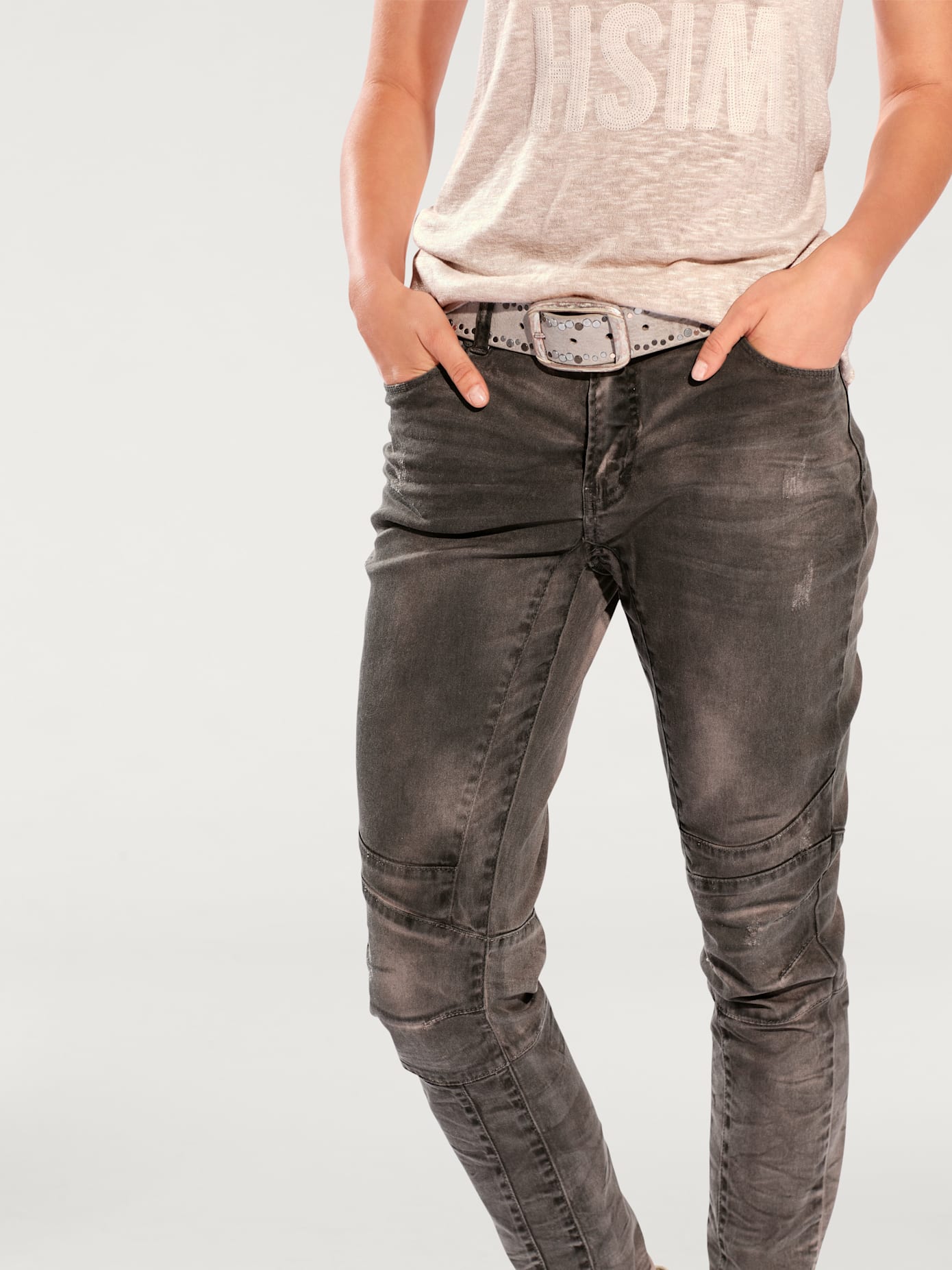 Pantalon boyfriend coupe droite