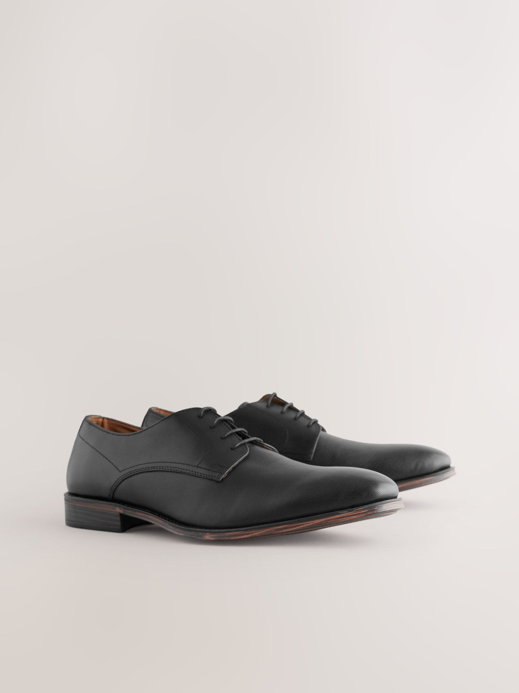 Zwart - Saffiano leren Derby-schoenen