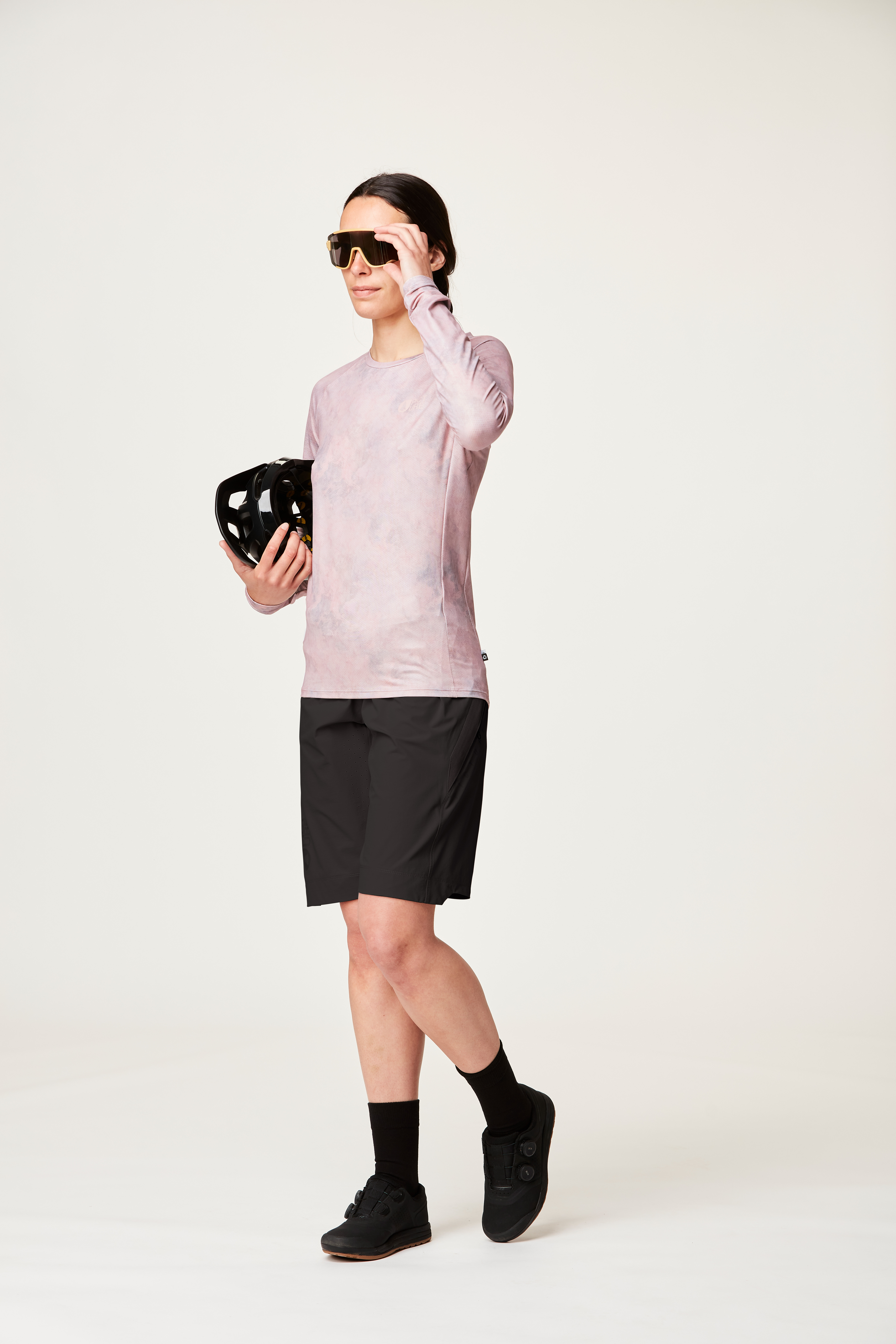 Acaras Printed LS Tee