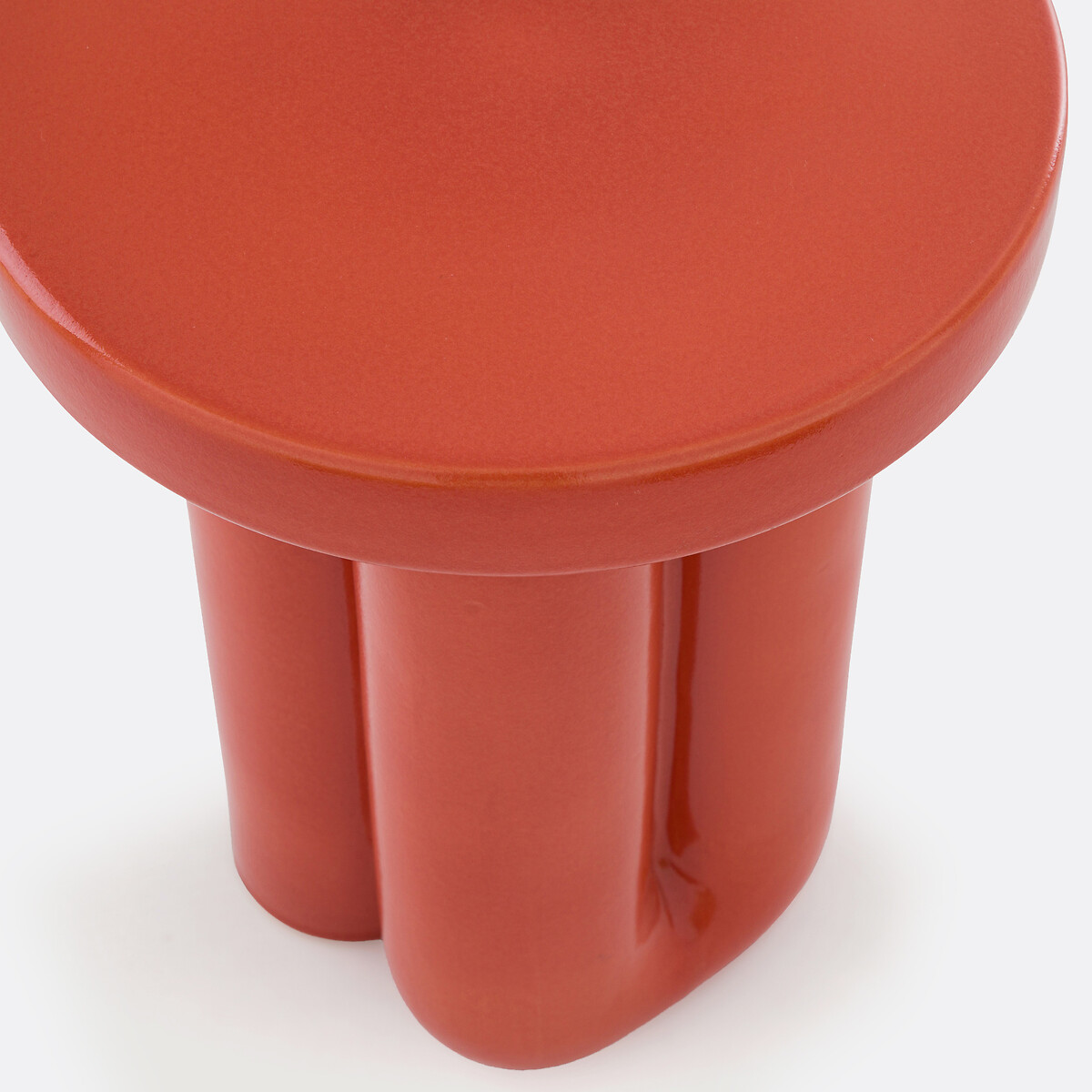 LA REDOUTE INTERIEURS<br>Mesa lateral ou mesa de cabeceira em cerâmica Ornila