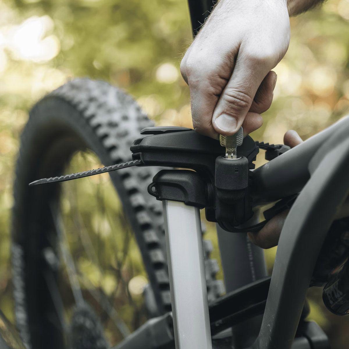 Thule EPOS 2 Fahrräder - klappbarer Fahrradträger kaufen | Bike-Discount