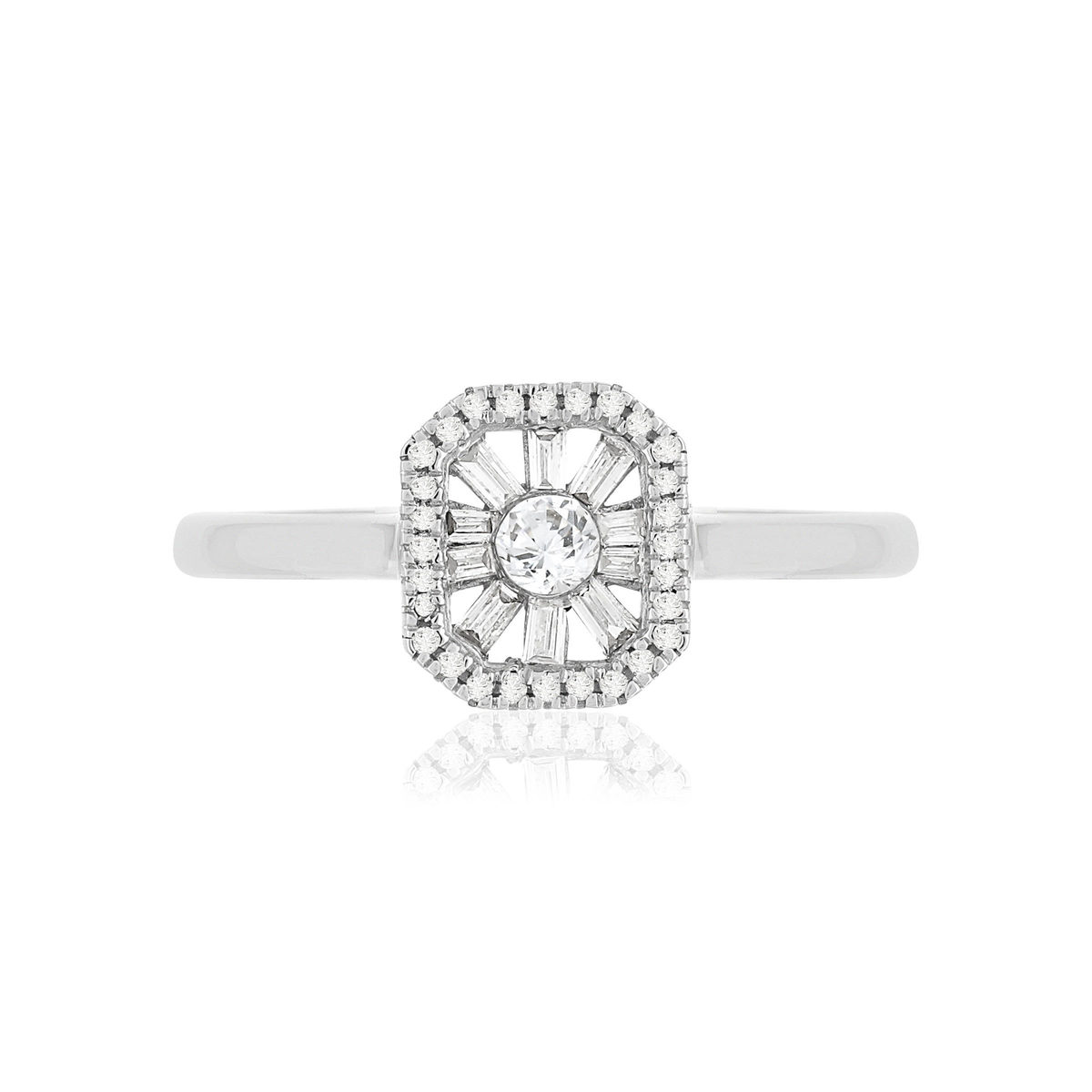 Bague or blanc 750, diamants total 21/100e de carat.