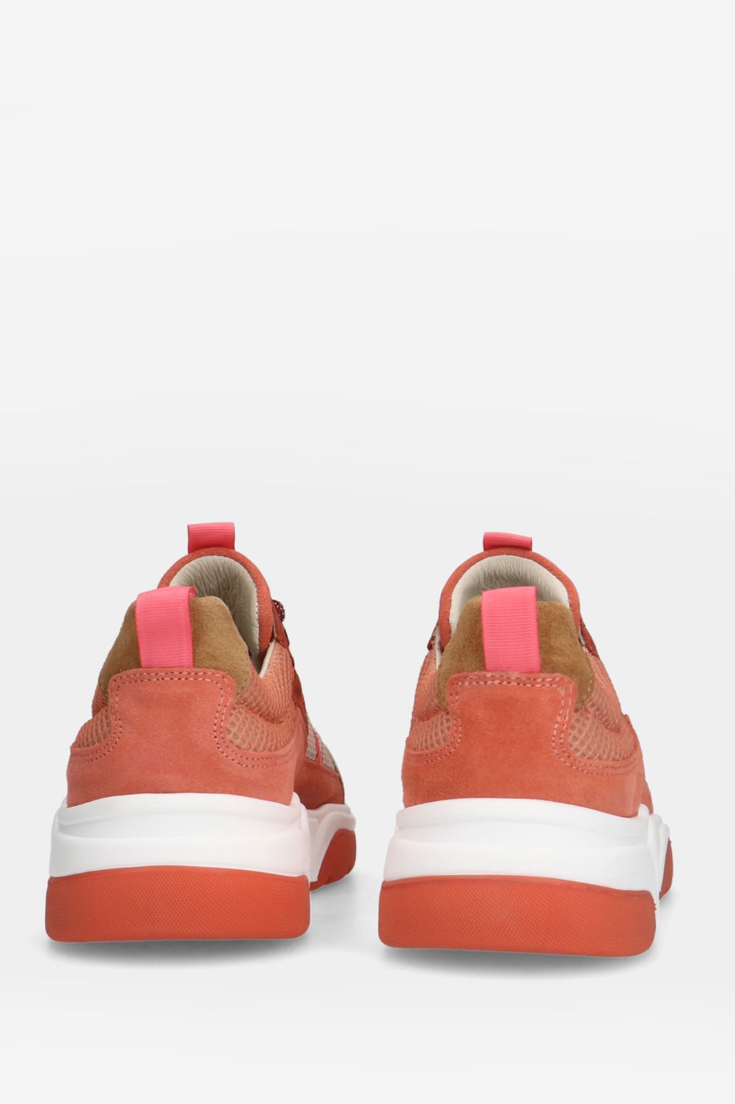 Oranje suède sneakers
