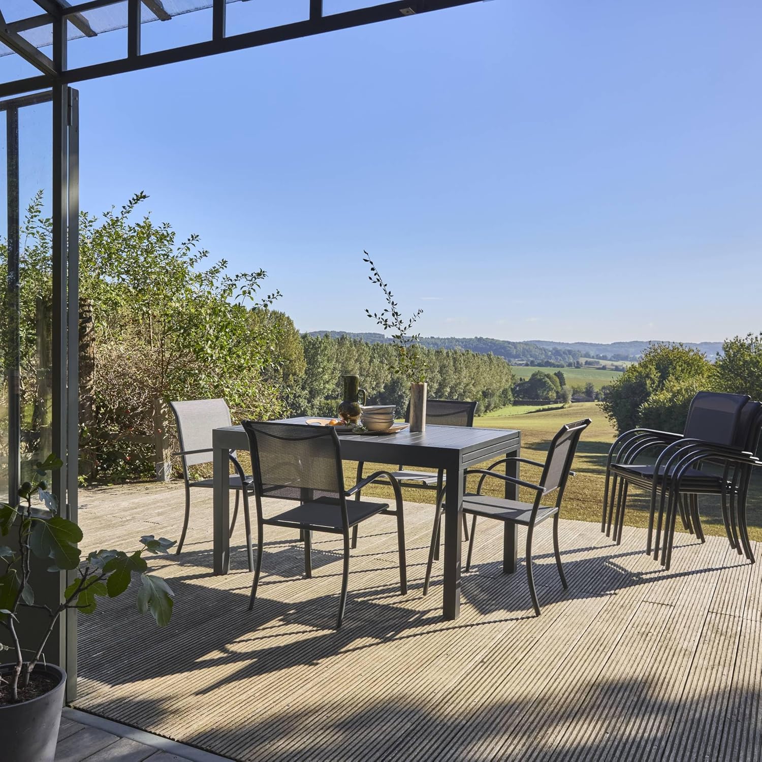 sweeek - Ausziehbarer Gartentisch aus Aluminium, 8 Plätze - Elora