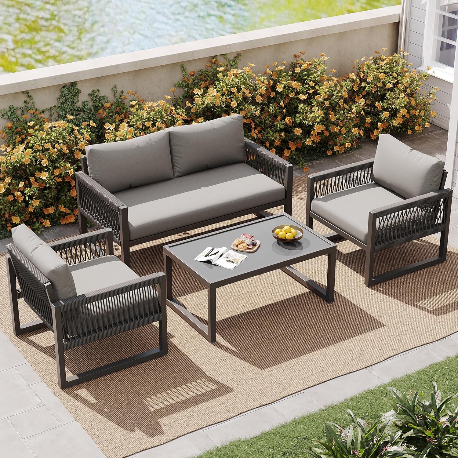4-Sitzer-Gartenmöbel-Set mit Kissen, Seil-Lounge-Set inklusive 2-Sitzer-Sofa, 2 Sesseln und Tisch für den Außenbereich, Terrasse, drinnen (grau)