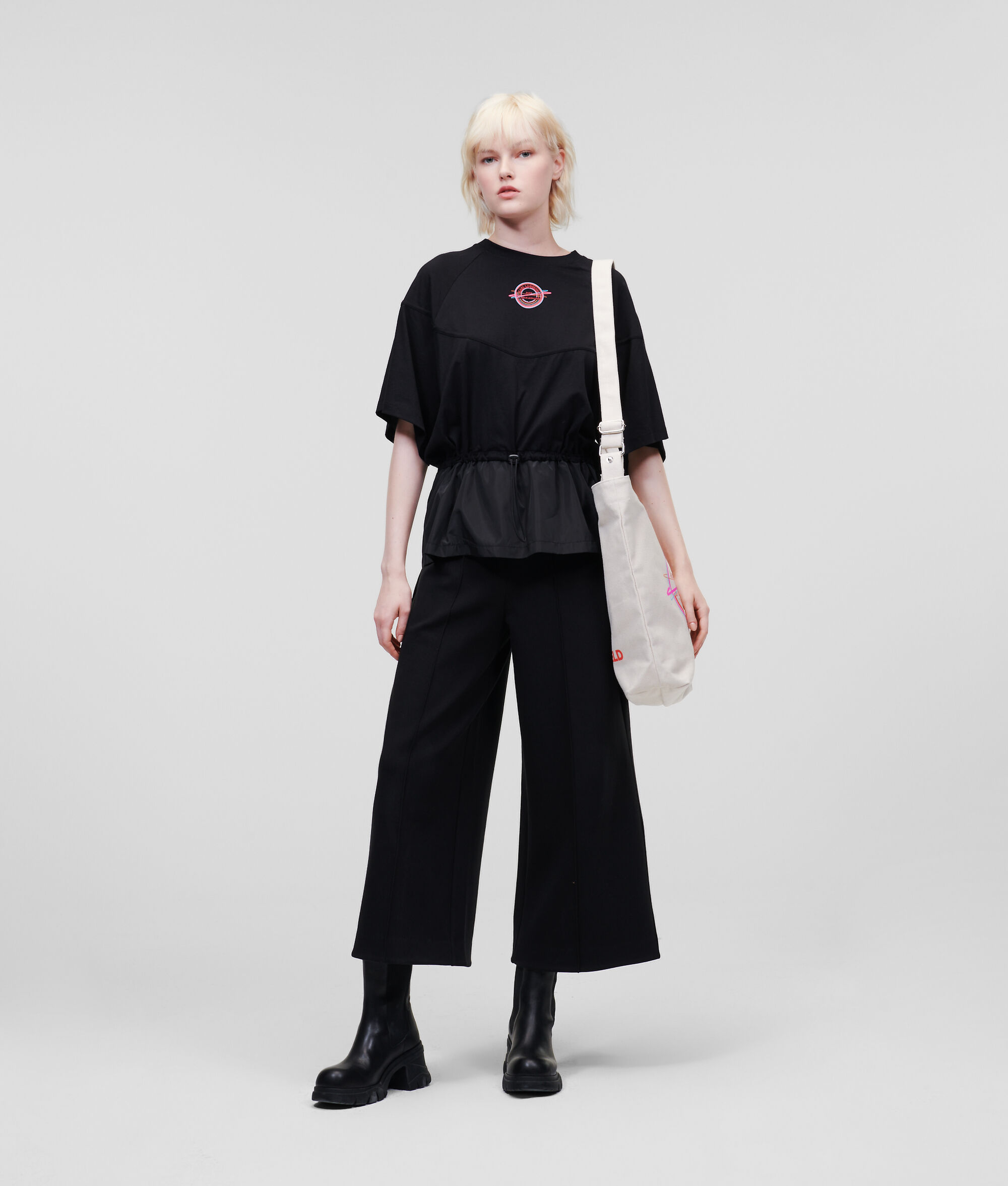 T-SHIRT PÉPLUM EN NYLON