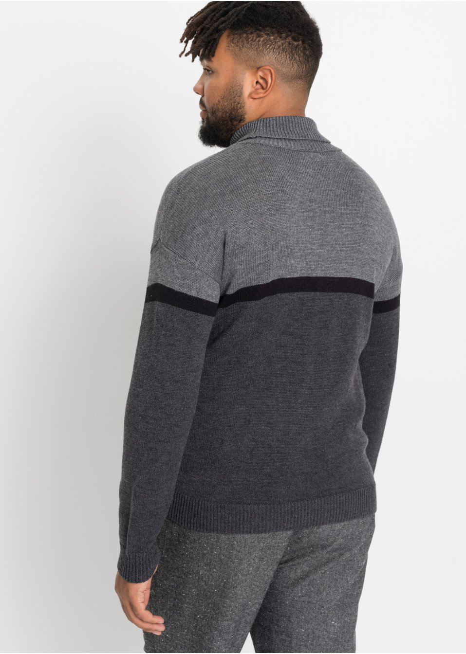 Pull col roulé