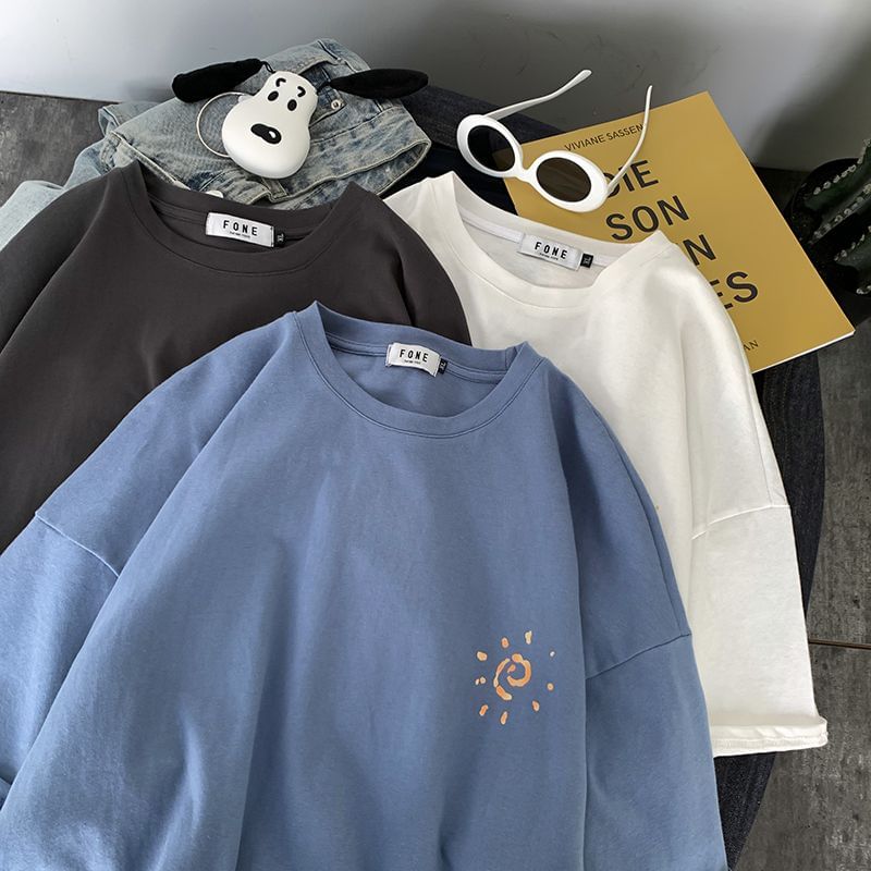 Bay Go Mall - T-shirt met ronde hals en kattenprint, met elleboogmouwen