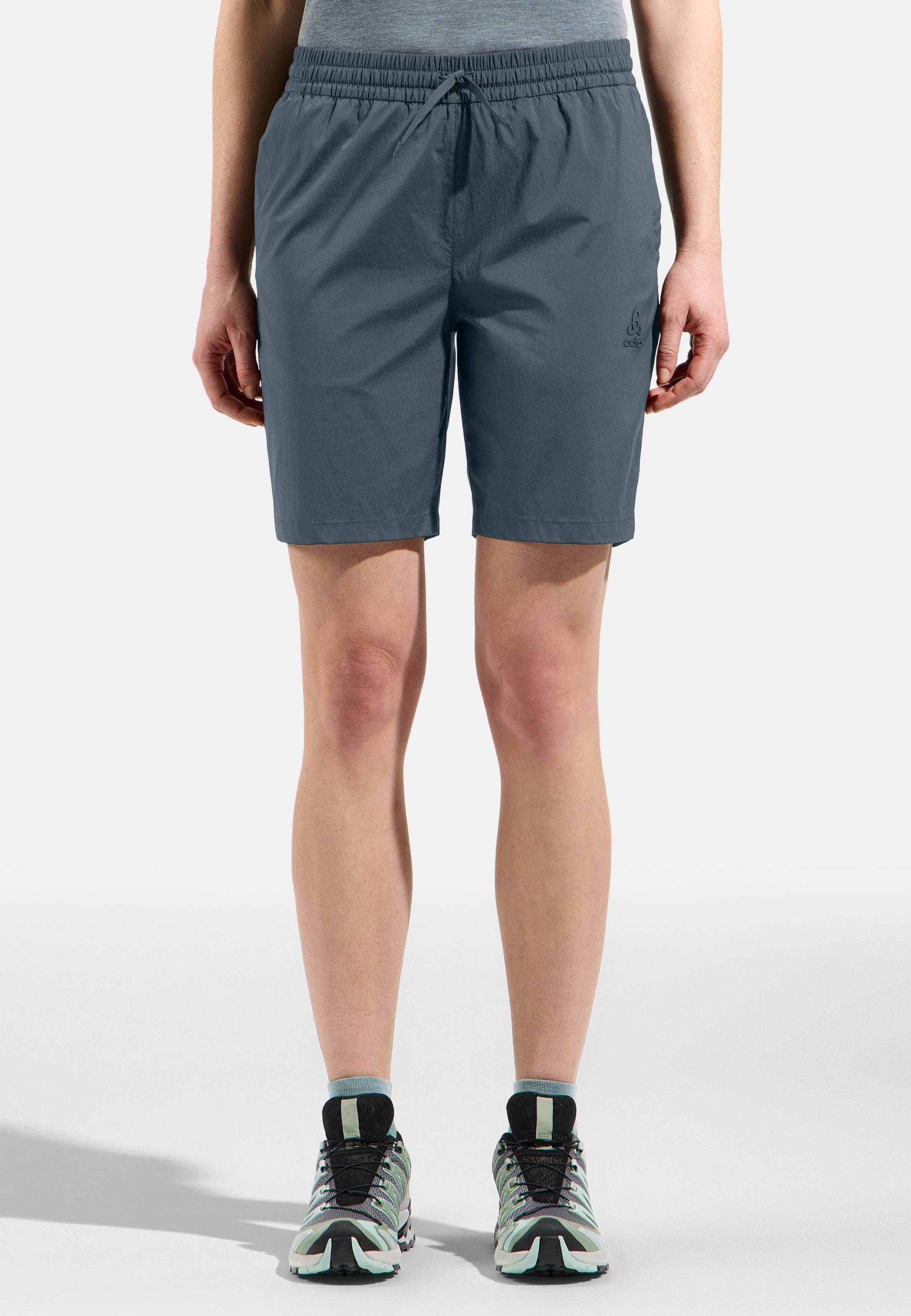 Essentials Wandershorts in dark slate