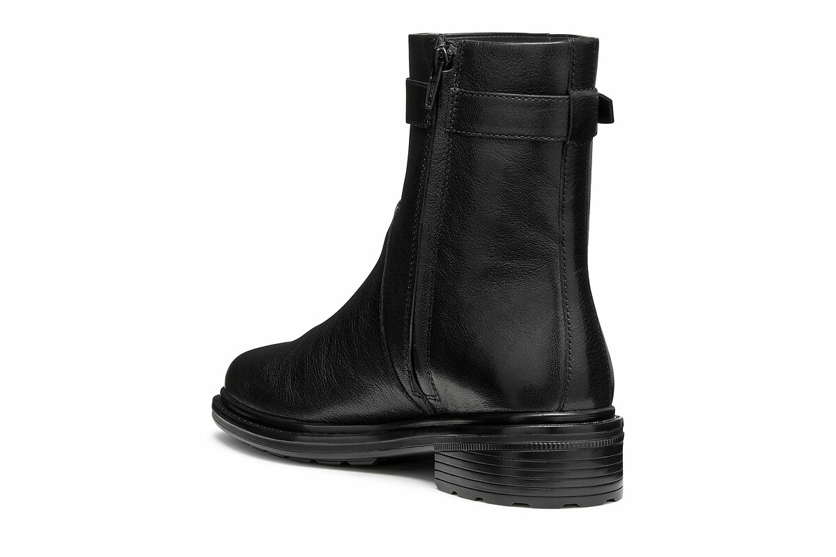 GEOX<br>Botas respiráveis em couro Walk Pleasure