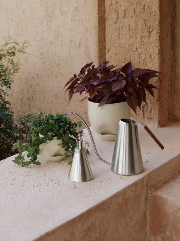 Audo Copenhagen Hydrous bloempot small Ø12 Ashen