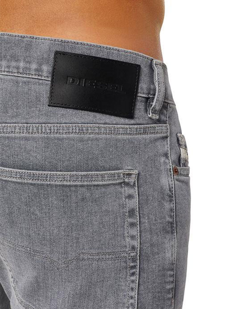 DIESEL JEAN HOMME D-LUSTER GDAP