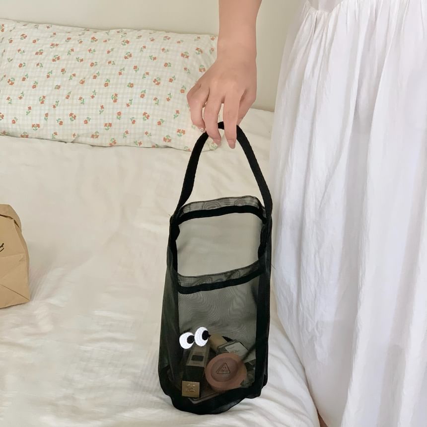 TangTangBags - Mesh Bucket Bag met oogborduursel