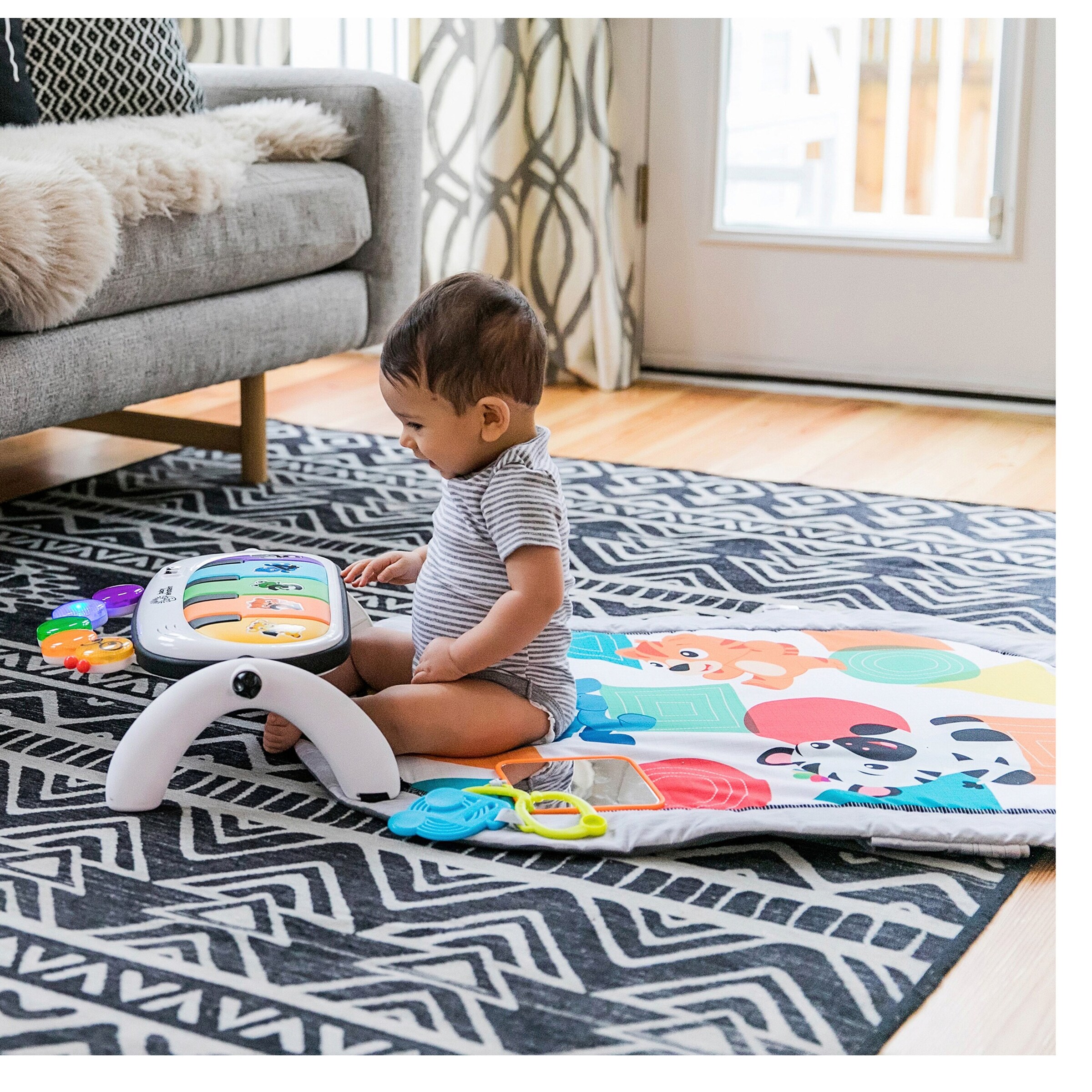 Baby Einstein Spielbogen mit Erlebnisdecke 4in1 Kickin´ Tunes