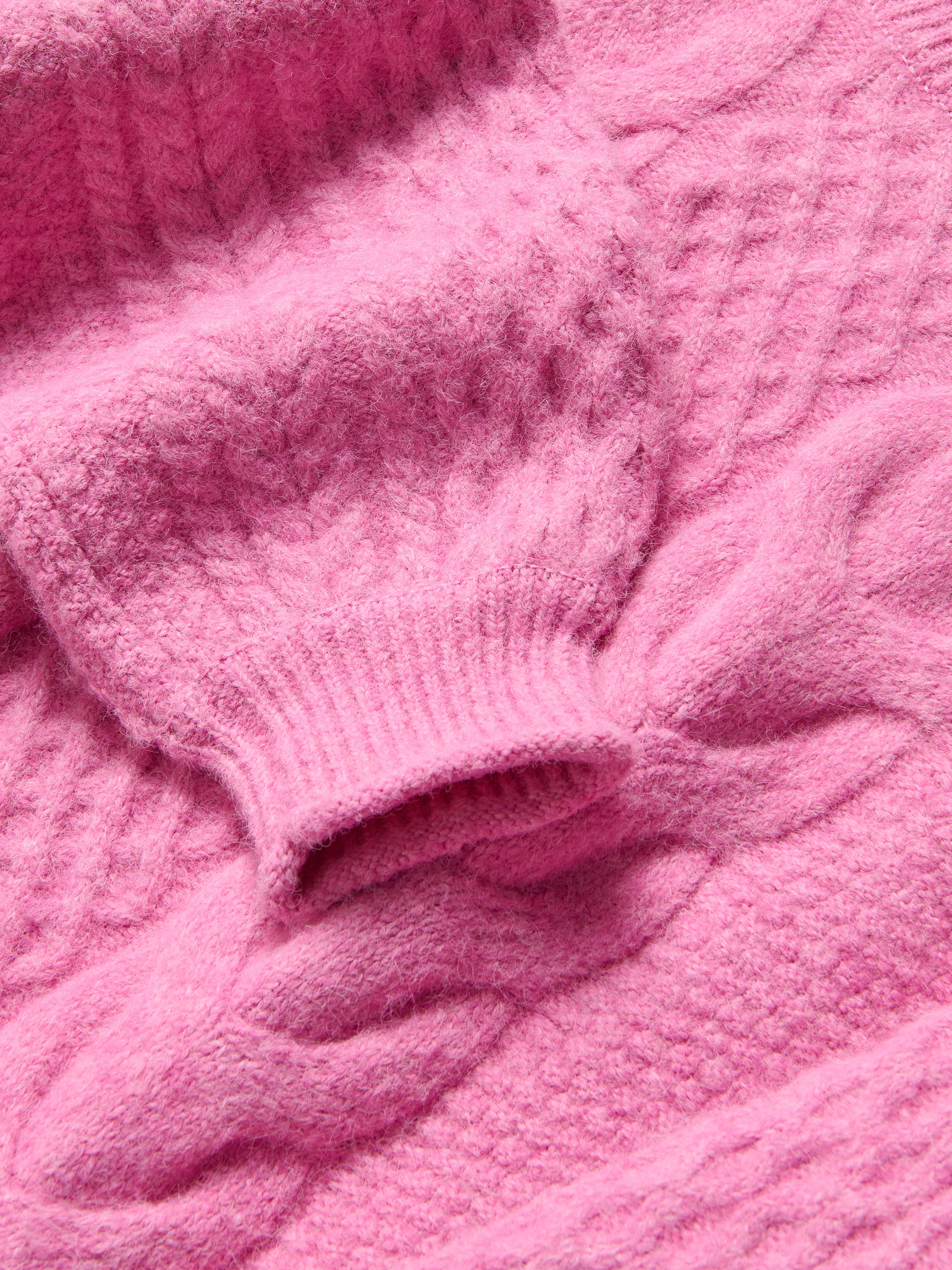 Pullover aus Strukturstoff