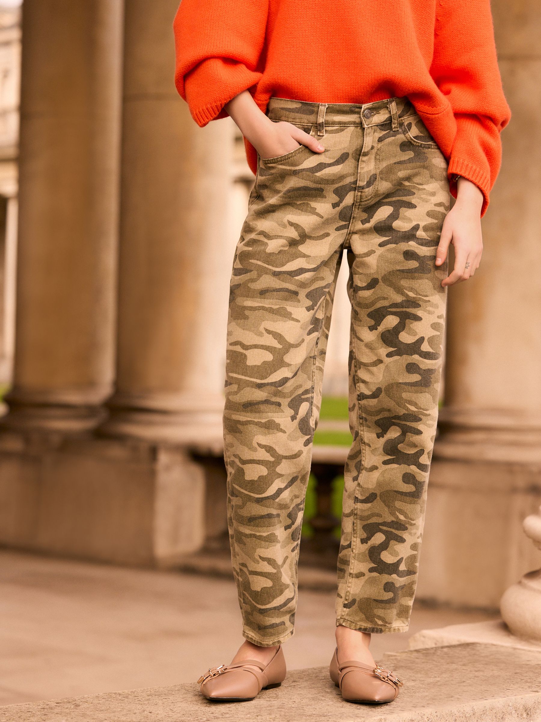 Camouflageprint - 100% katoenen Barrel jeans