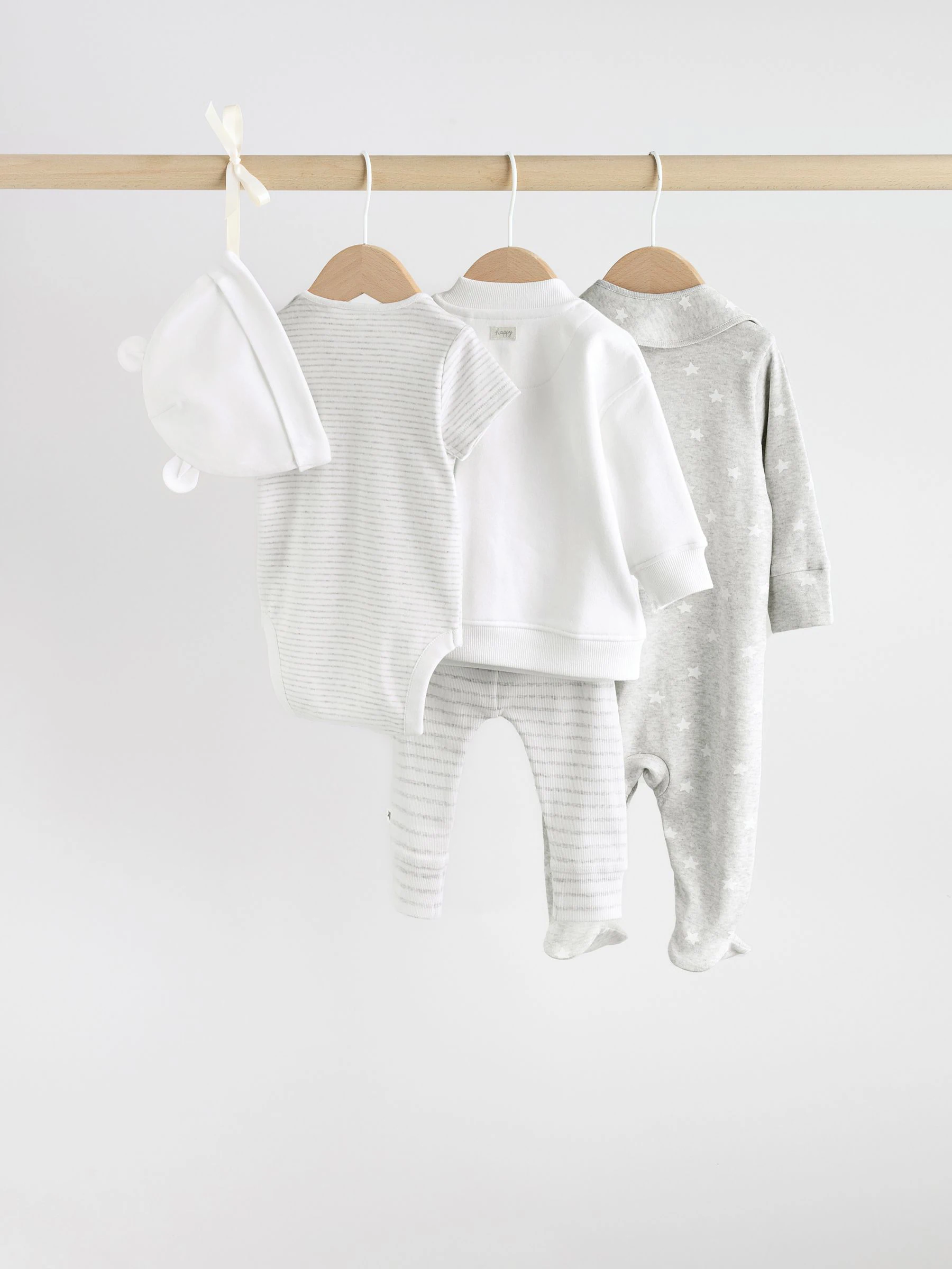 Grijs met sterren - Baby Cadeausets 7 -delig (0-18mnd)