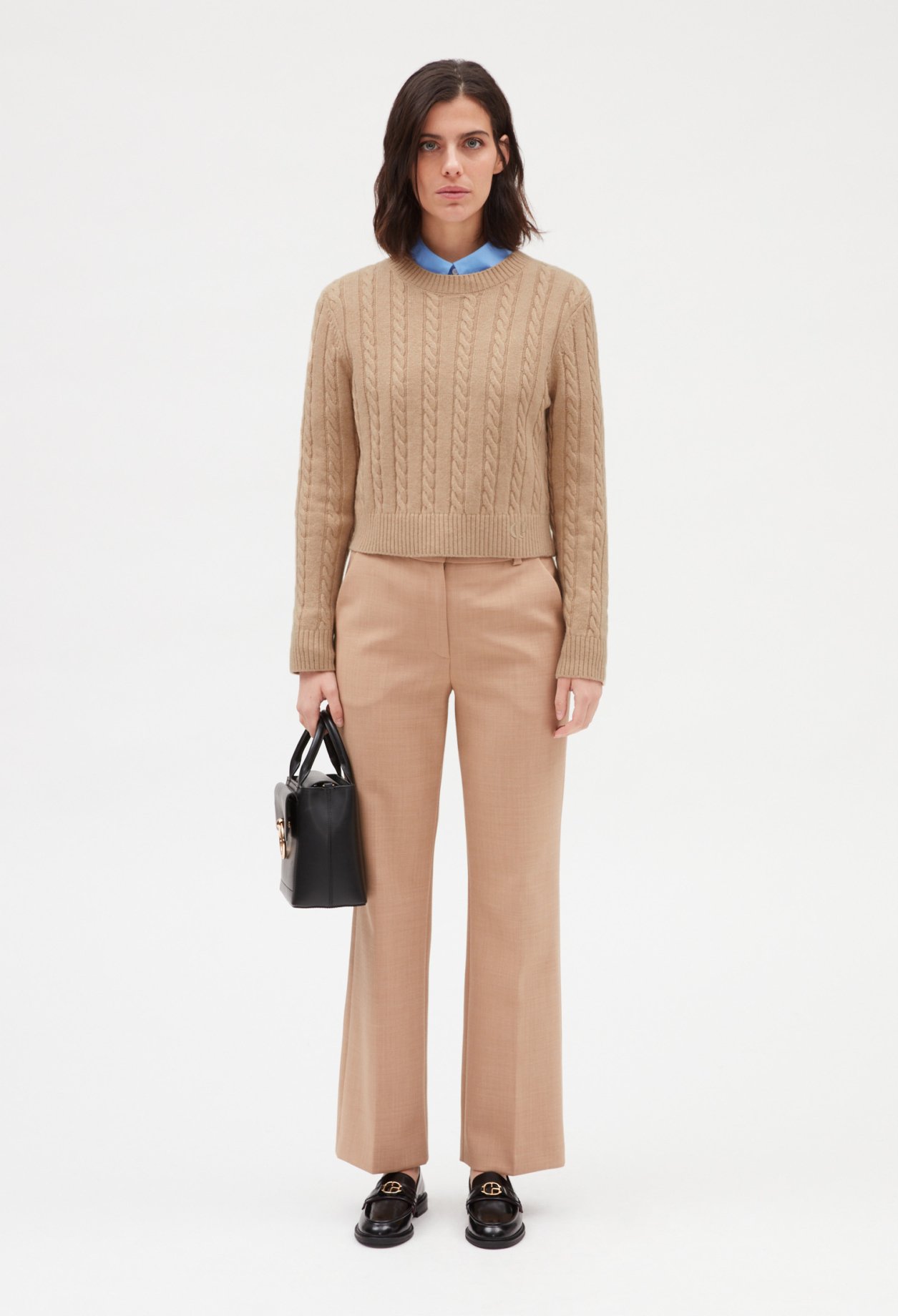 Pull court maille torsadee