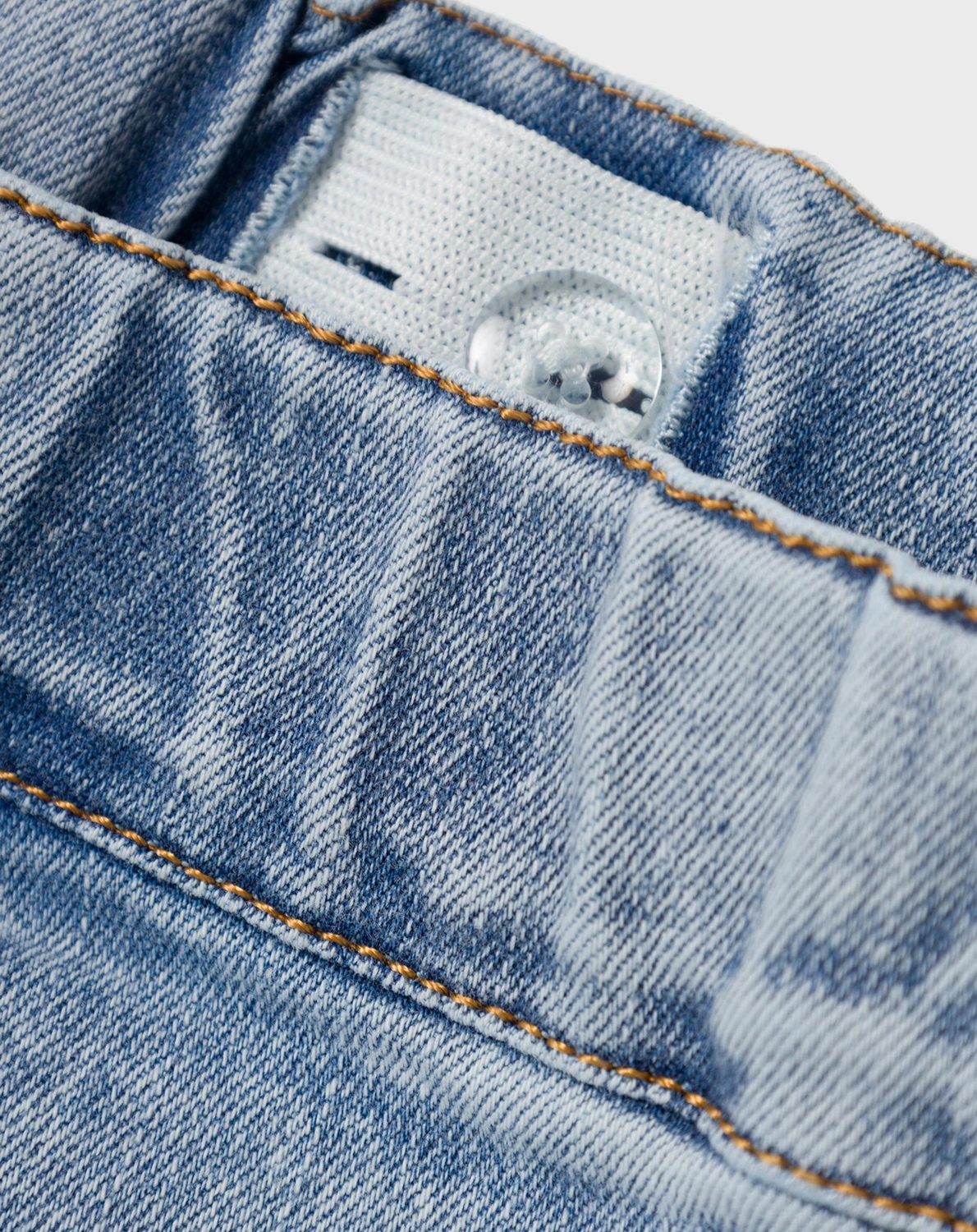 Schlupf-Jeans NMMBEN TAPERED 4412-LO in light blue
