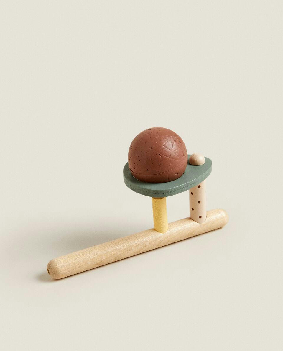 BRINQUEDO DE BOLA FLUTUANTE