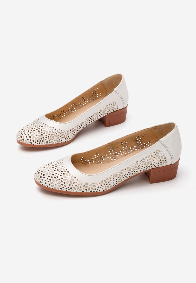 Chaussures à petit talon blancs Admire