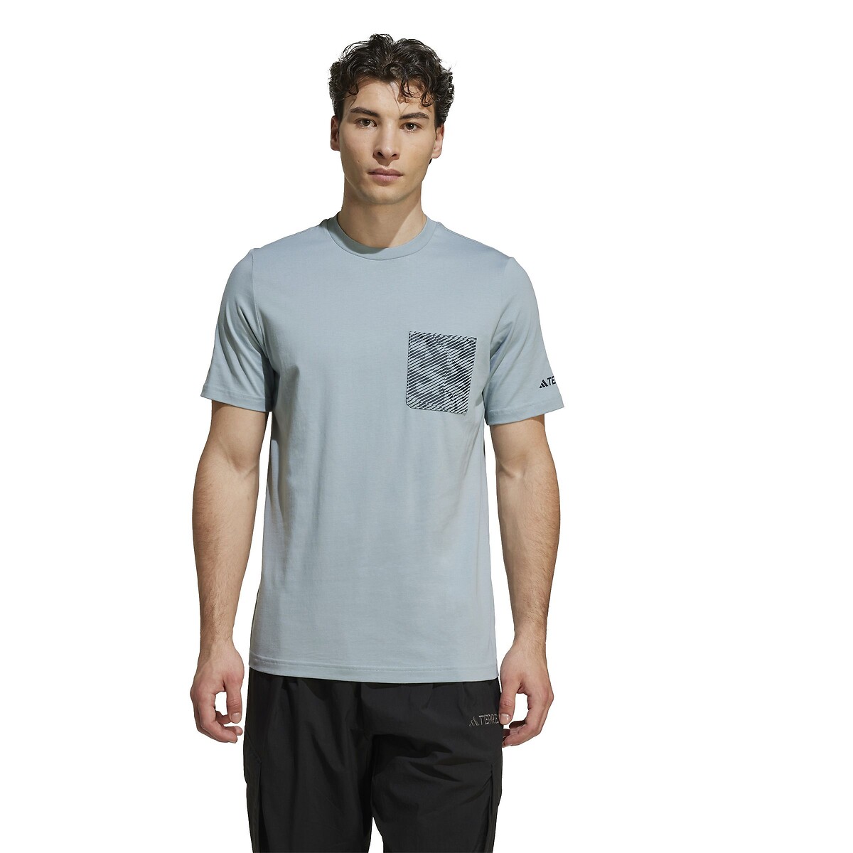 Camiseta adidas Performance Terrex com detalhes gráficos e mangas curtas