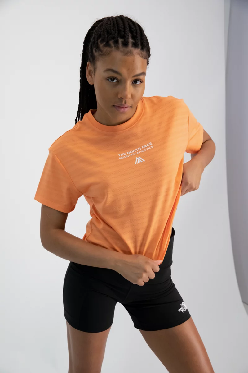 The North Face Mountain Athletics Damen T-Shirt
