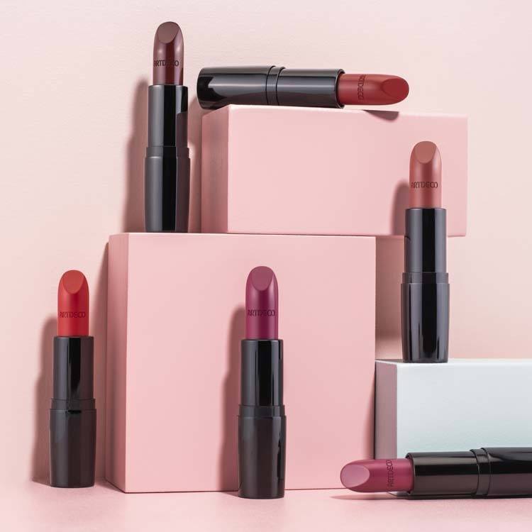 Artdeco Perfect Color Lipstick #809 Red Wine 4g