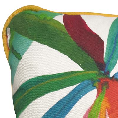 Coussin motif exotique