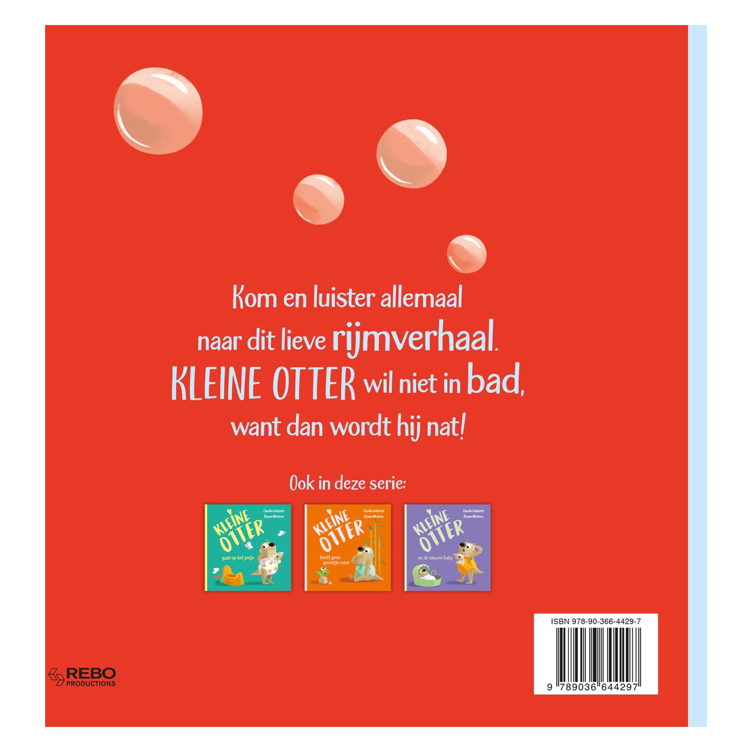 Kleine Otter gaat in bad
