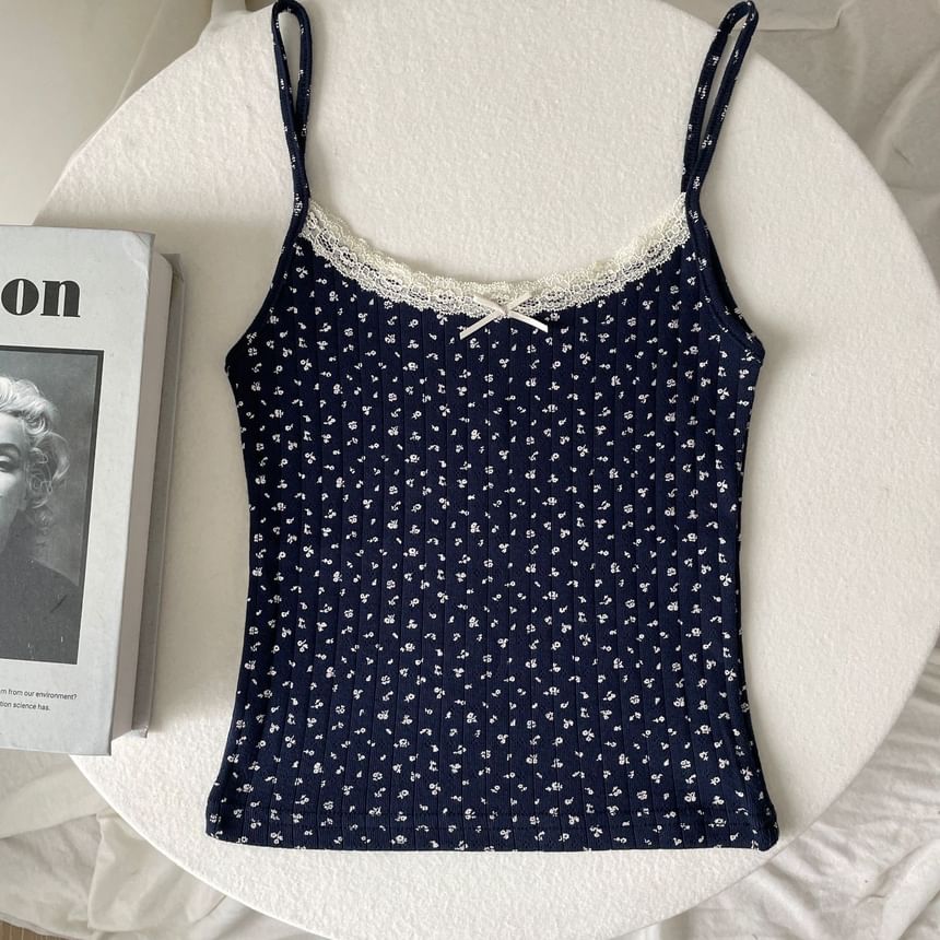 Rosehedge - Camisole-top met bloemenkant