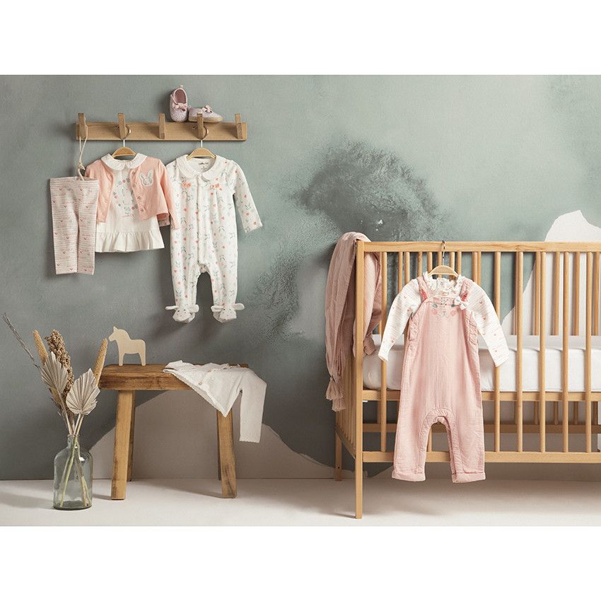 Gilet en tricot motif coeur pour bébé fille - Ecru