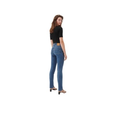 Jean femme 724 High Rise Straight LEVIS
