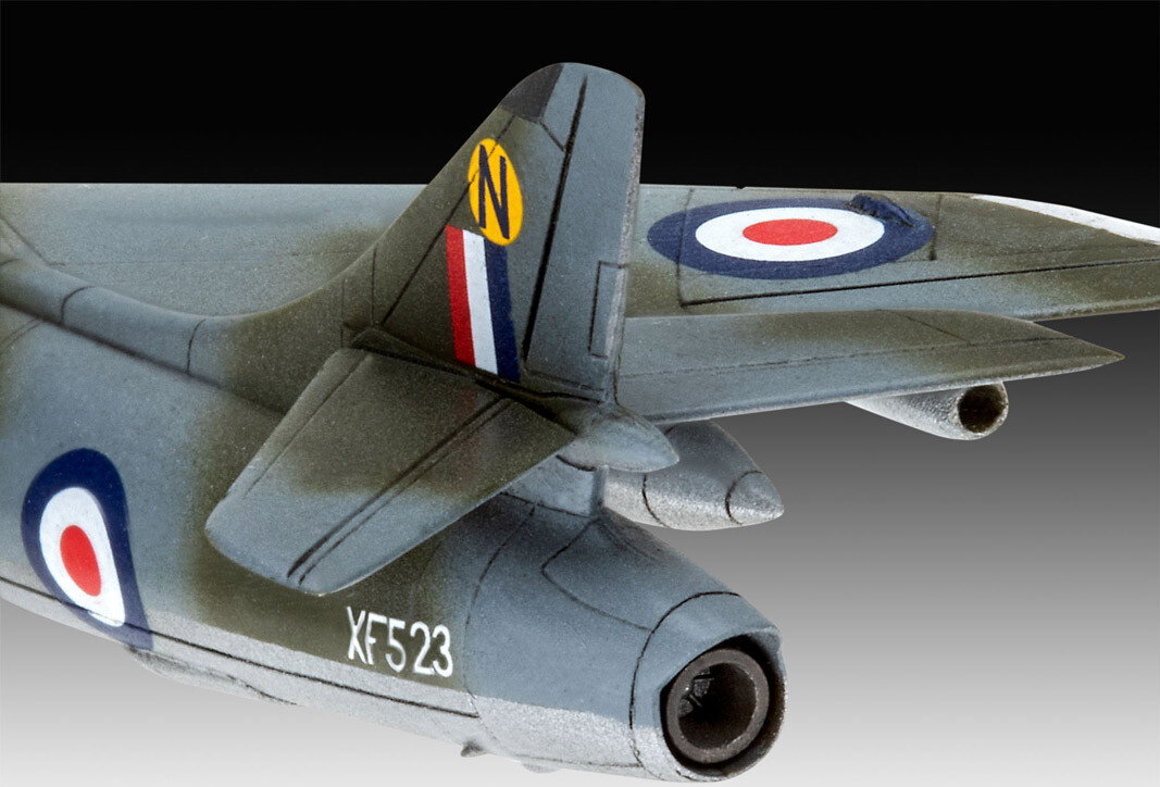 Revell - Hawker Hunter Fga.9 Fly Byggesæt - 1:144 - Level 3 - 03833