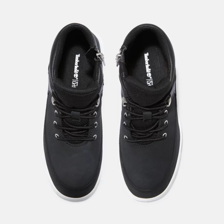 Bota de caminhada infantil Junior Seneca Bay na cor preta.