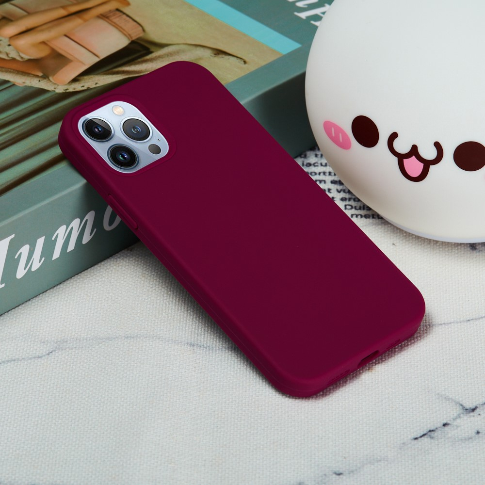 iPhone 15 Pro Silikon Case Hülle - Dunkelrot