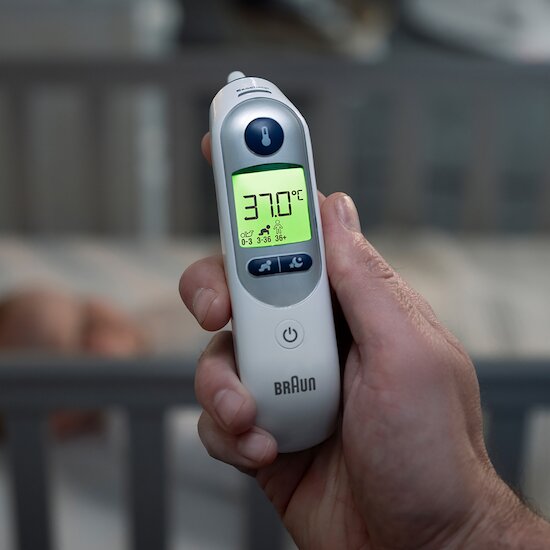 ThermoScan® 7+ Thermomètre auriculaire - IRT6525   de               Braun