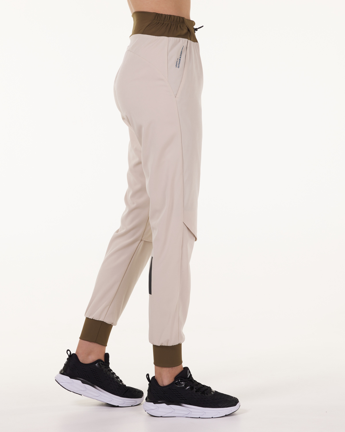 LEVITY Future Trail Pants Crispy Nature