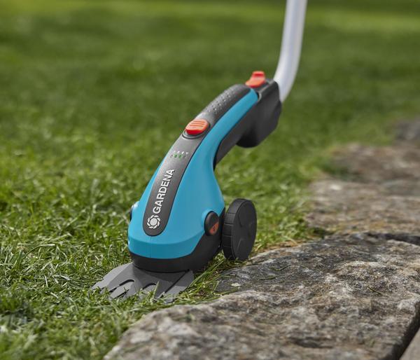 GARDENA Akku-Grasschere ClassicCut Li Set