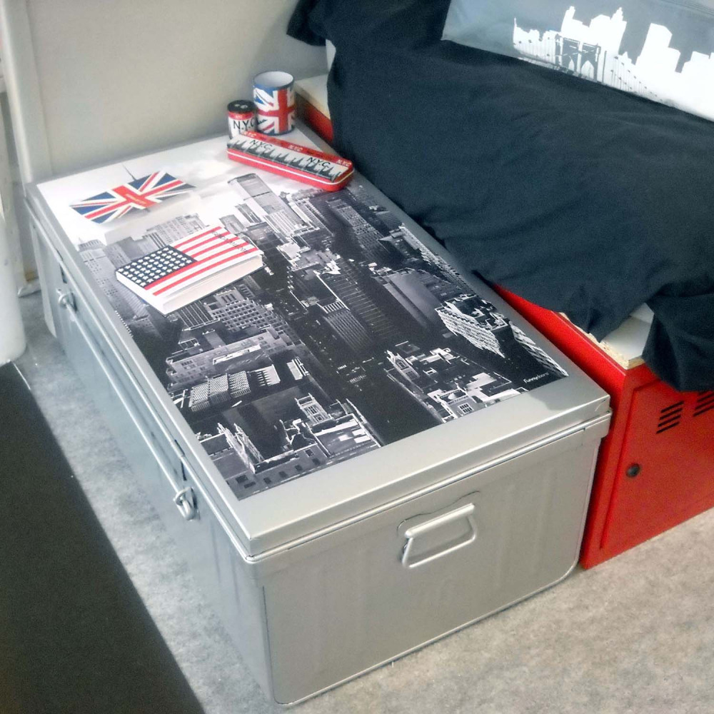 Malle habitat en acier 95 litres