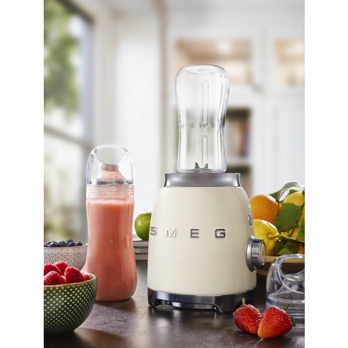 SMEG Bottle to go Trinkflasche BGF02