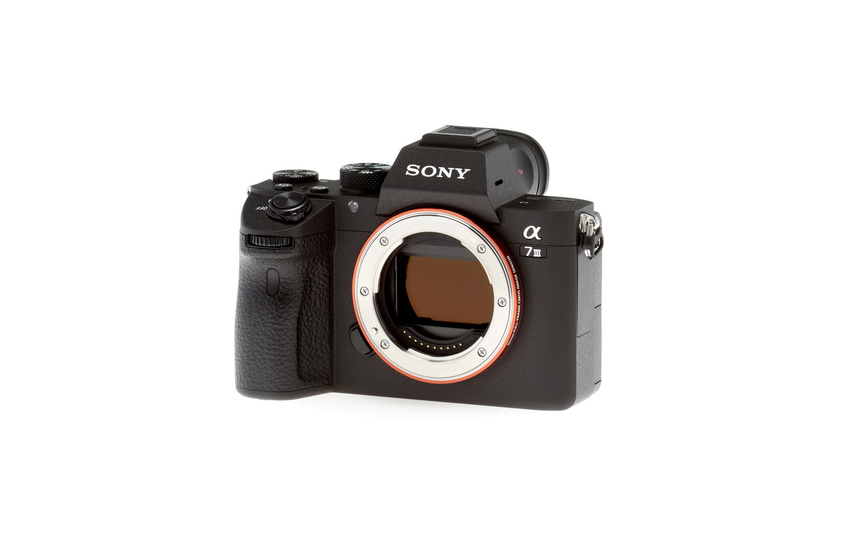 Fotokamera Alpha 7 III Kit 24-105 f/4 G OSS<br>Systemkamera mit 35-mm-Vollformatbildsensor