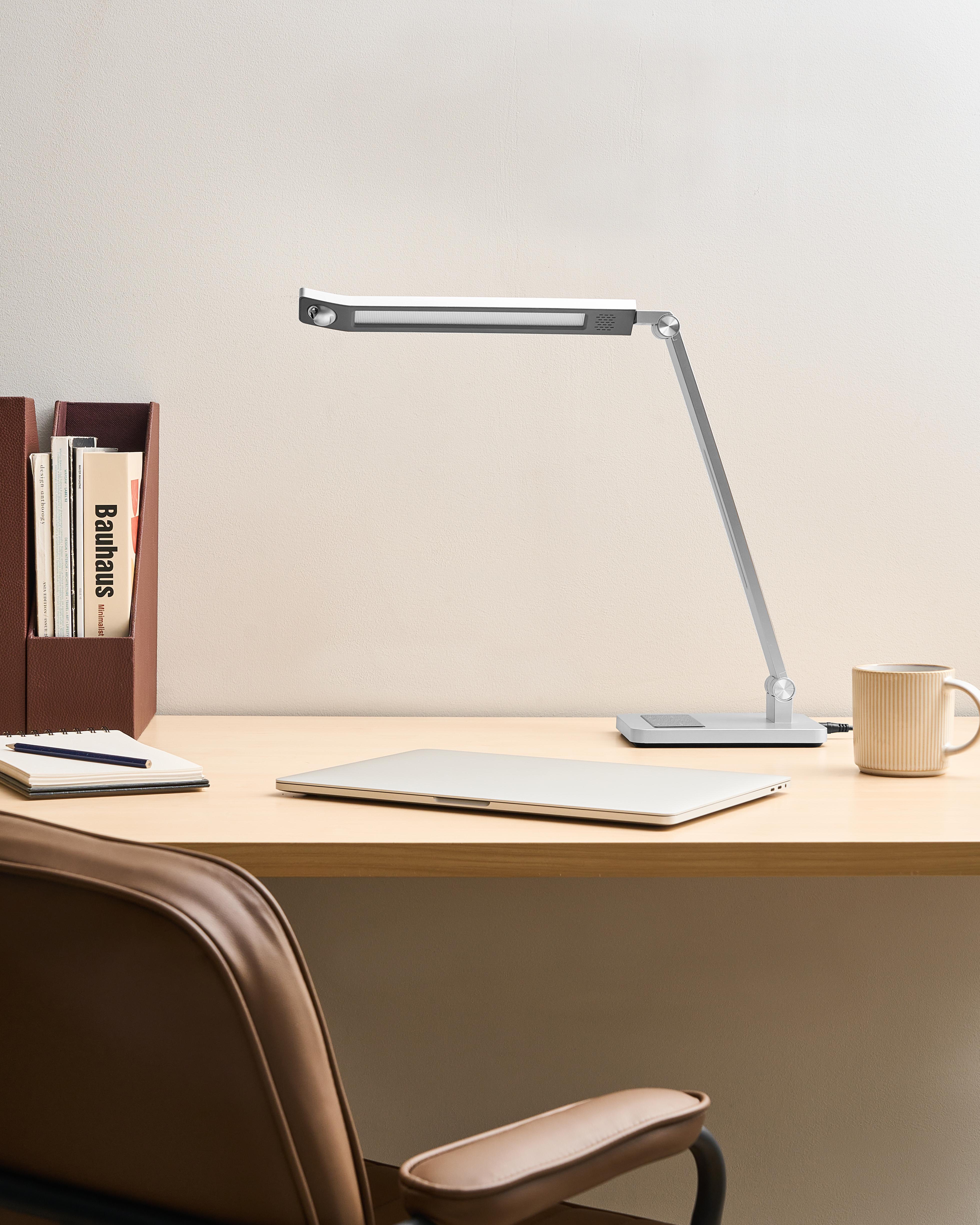 LED bureaulamp LEPUS met bewegingssensor Zilver