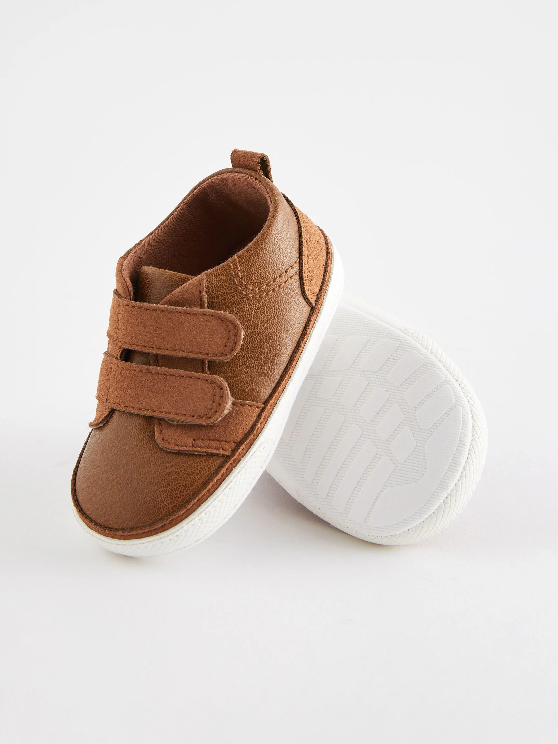 Lichtbruin - Babysneakers met twee bandjes (0-24 mnd)
