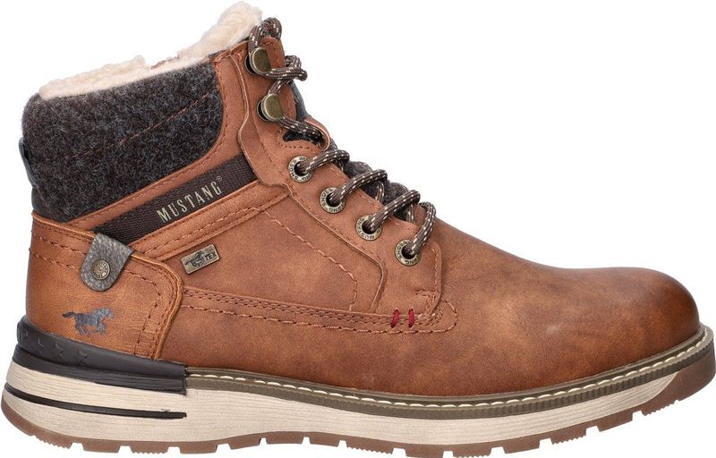Mustang - Veterboot - Cognac - Imitatieleer - Comfortabel en Waterbestendig