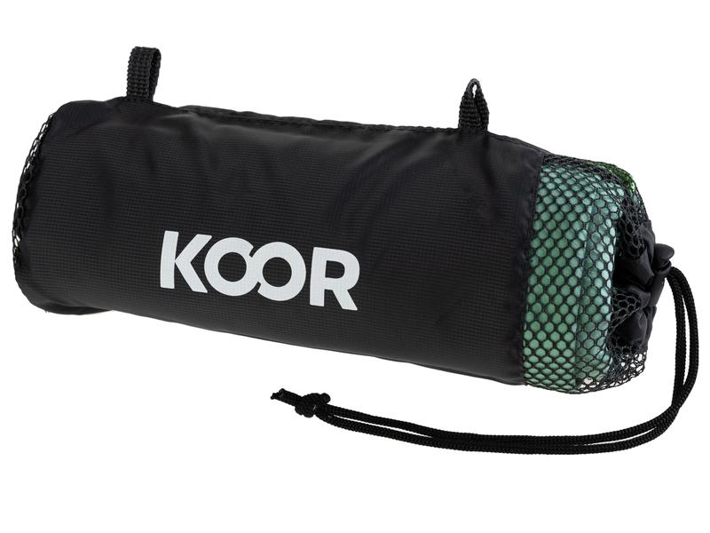 KOOR Badetuch Silva Verde XL 110 x 180 cm Grosses Outdoor-Badetuch mit Silber-Ionen Veredelung