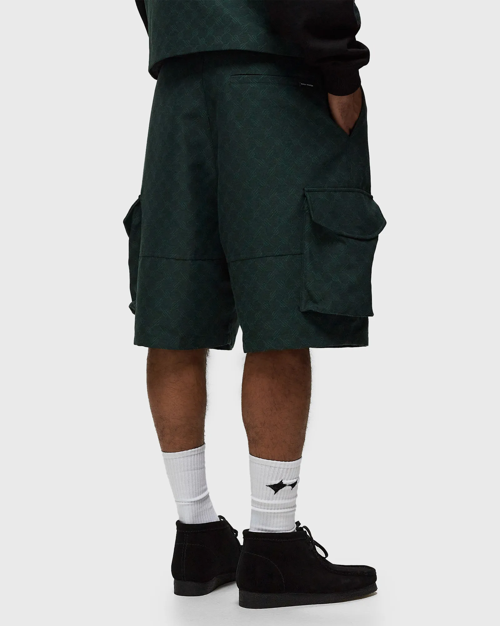 Daily Paper benji monogram cargo shorts