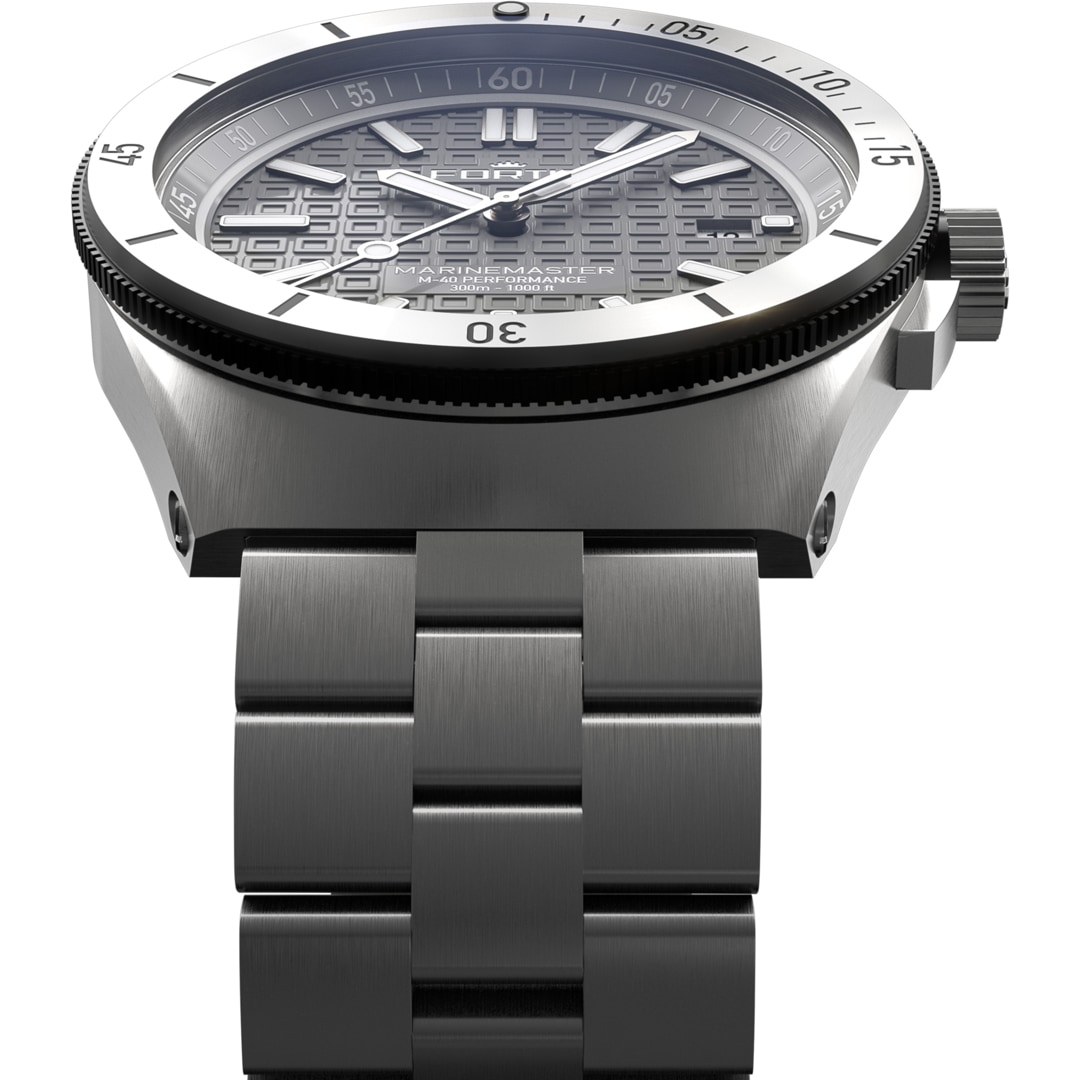 Fortis Marinemaster M-40 Rockstone Gray Block Bracelet