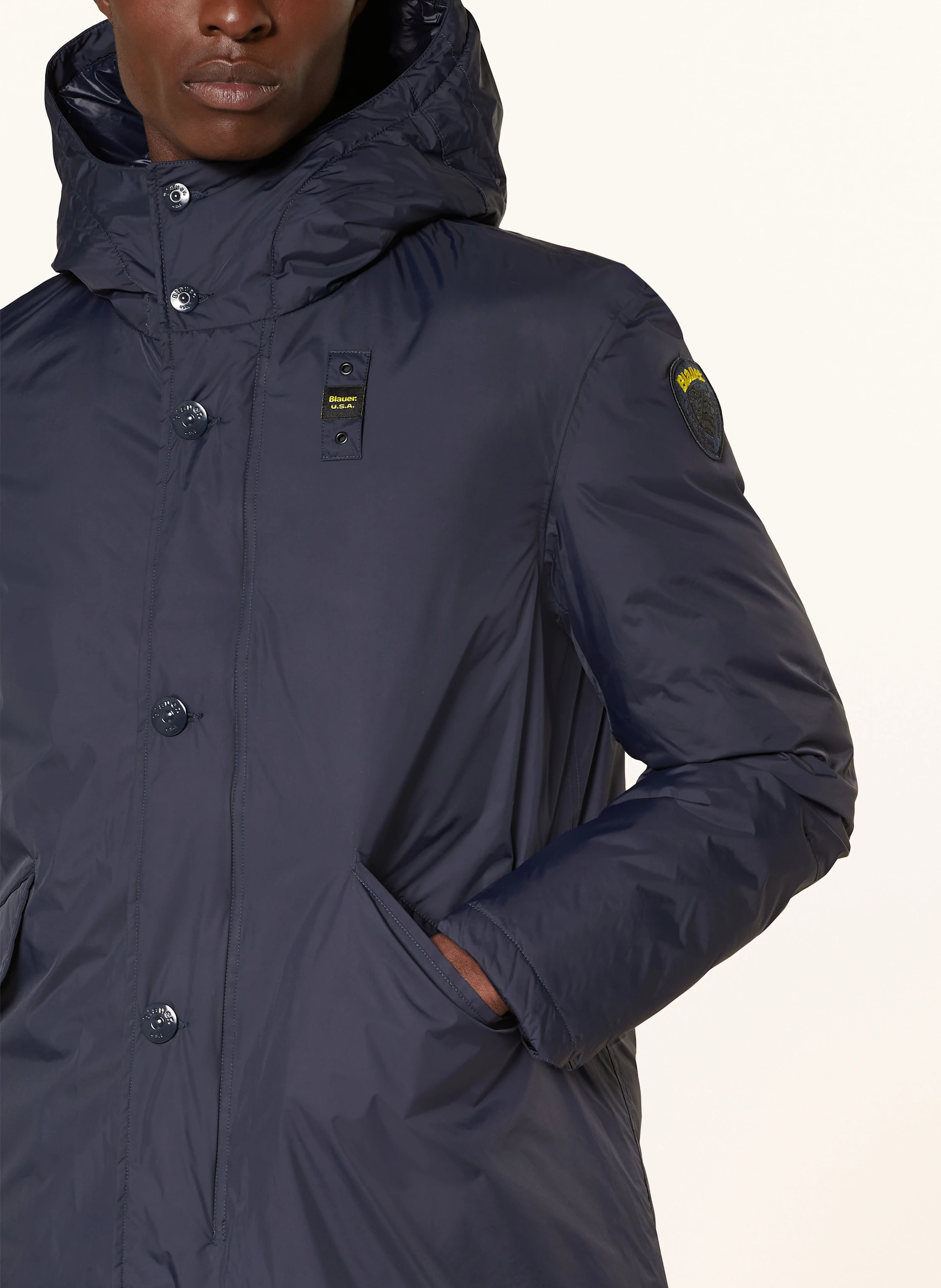 Blauer Jacke