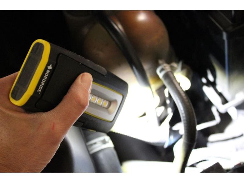 Nordride Handleuchte Pocket Light 300 Lumen, IP68, mit Magn Akku Handlampe, Taschenlampe